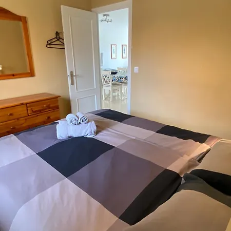 3 Bedroom Penthouse Close By Parque De La Paloma Apartment